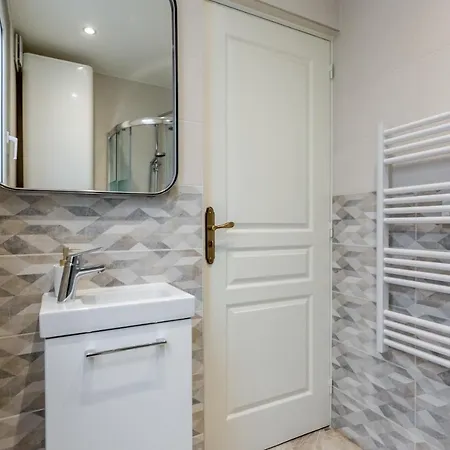 Staylib - 2 Pieces Aux Portes De Paris Apartment Saint-Ouen (Seine-Saint-Denis)
